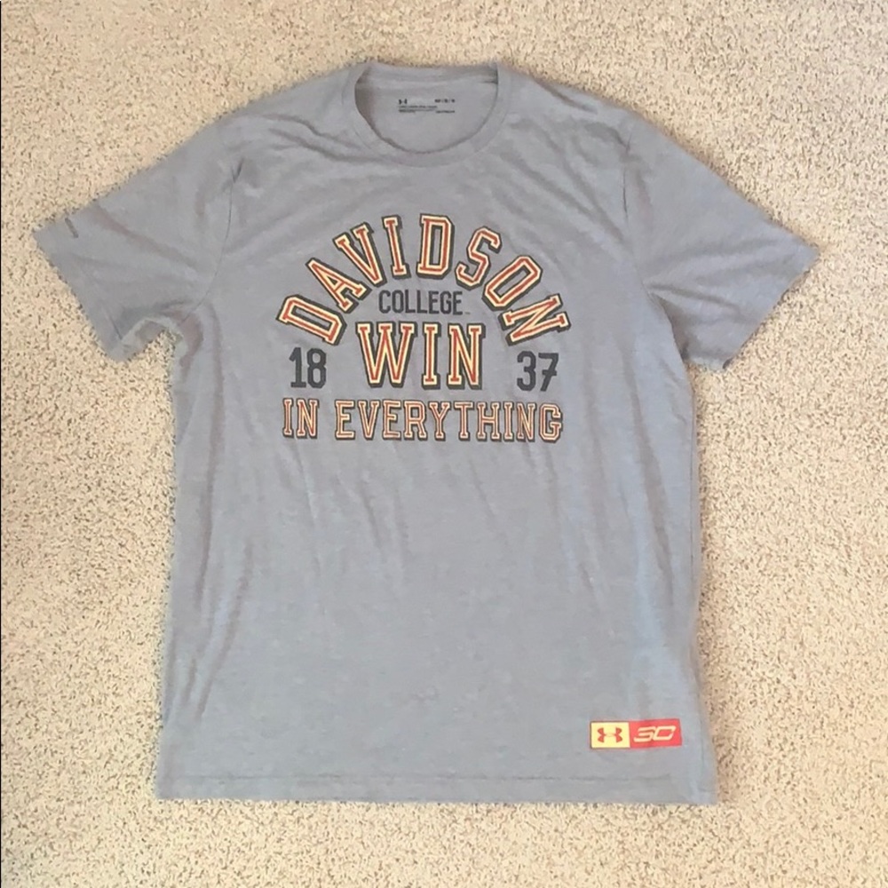 Davidson College Under Armour T-shirt